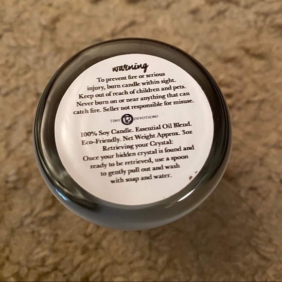 🎉HP🎉 Brand New Candle W/ Gemstone - Picture 3 of 3
